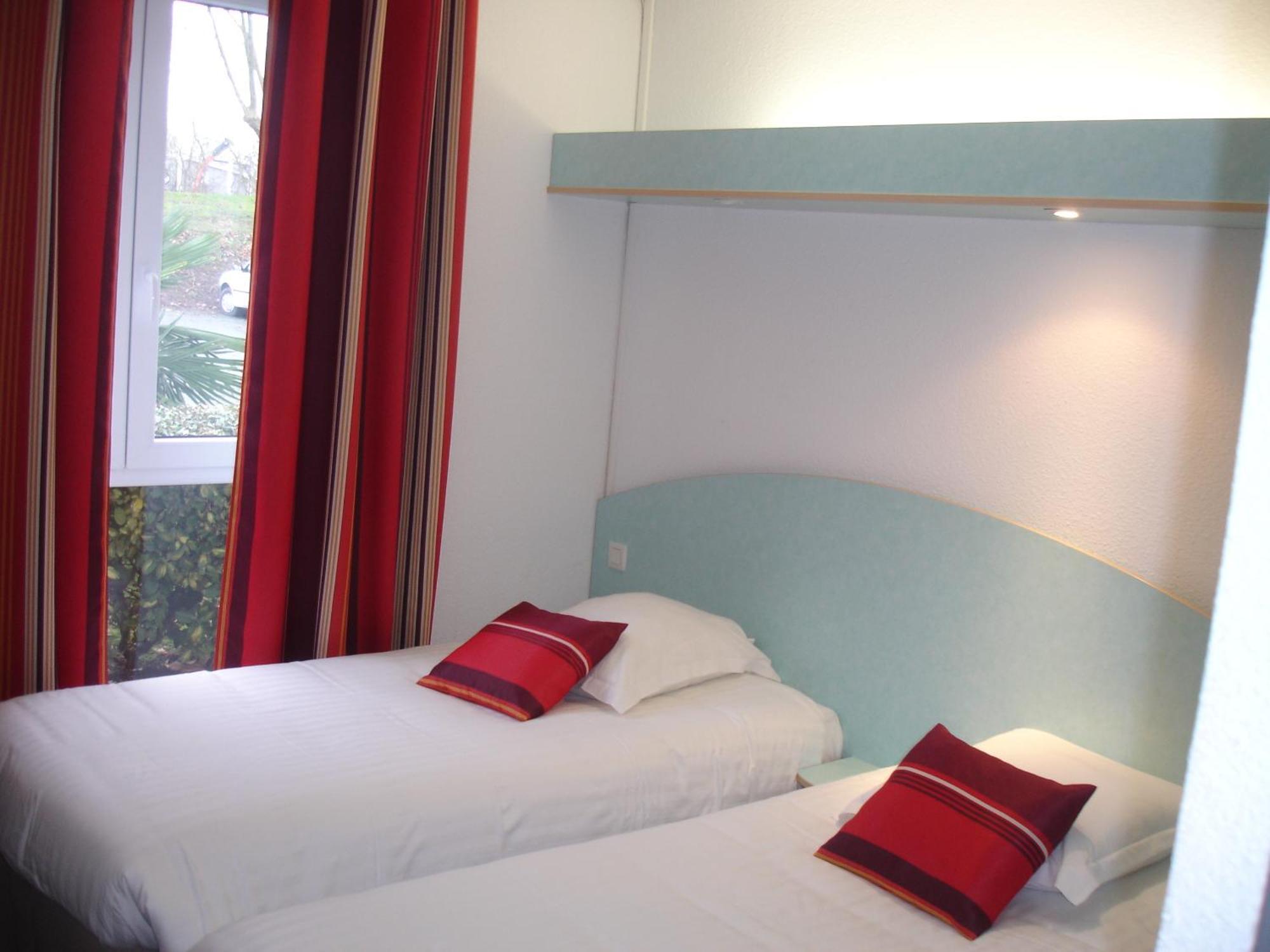 Agape Hotel Niort- ベシーヌ 部屋 写真