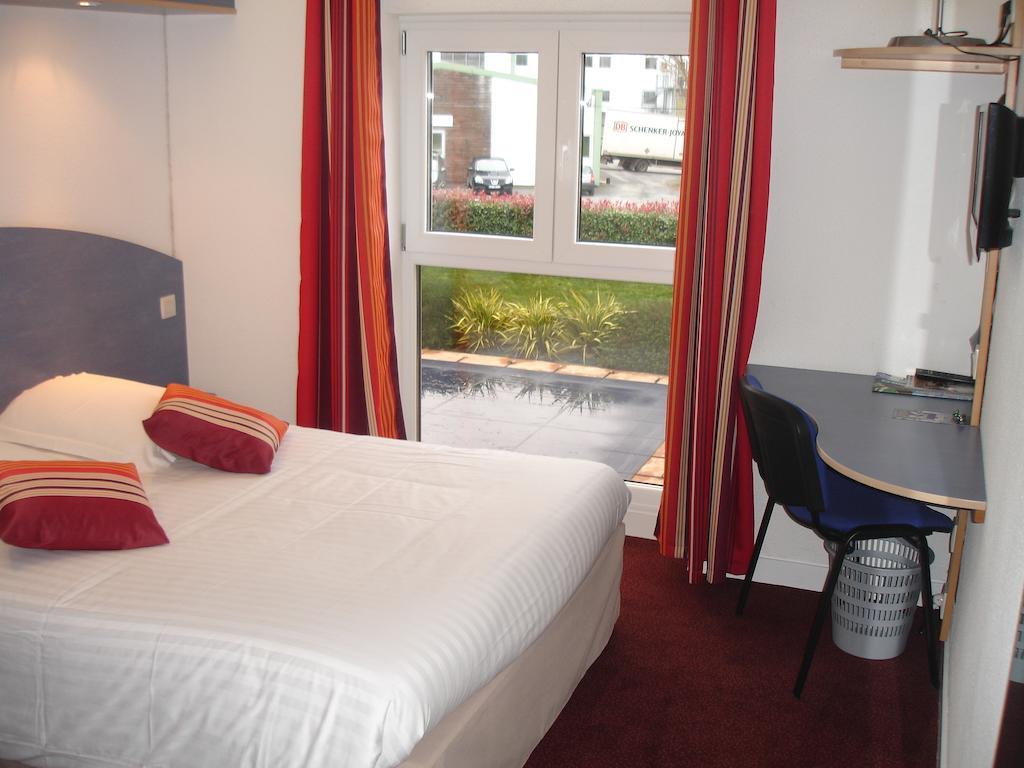 Agape Hotel Niort- ベシーヌ 部屋 写真